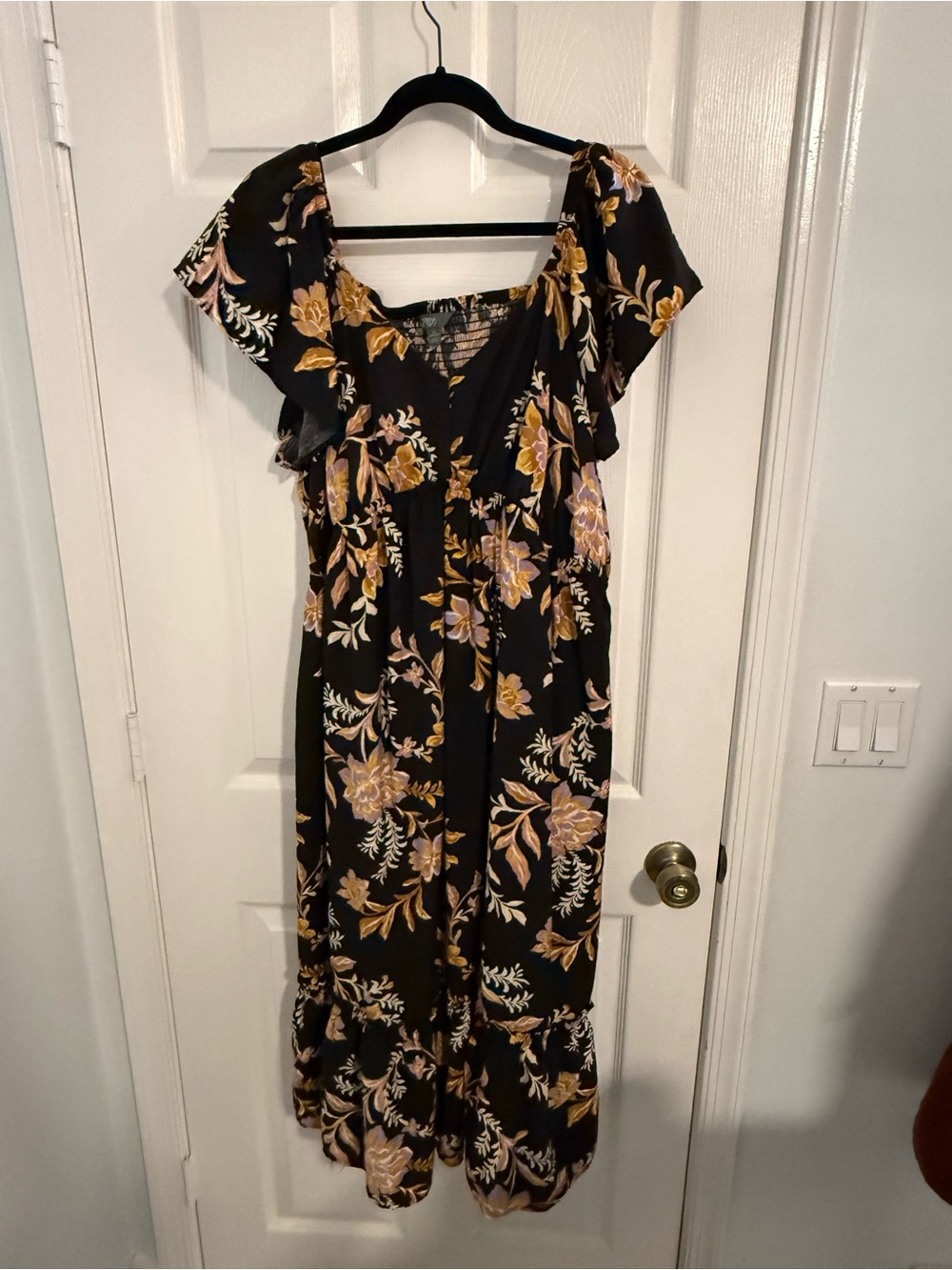 Terra & Sky Black Maxi Dress with Mustard and Cream Floral Print size 2x